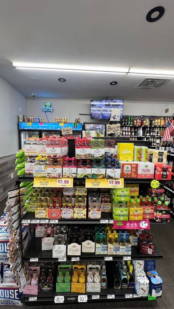 Chillum Wine & Spirits